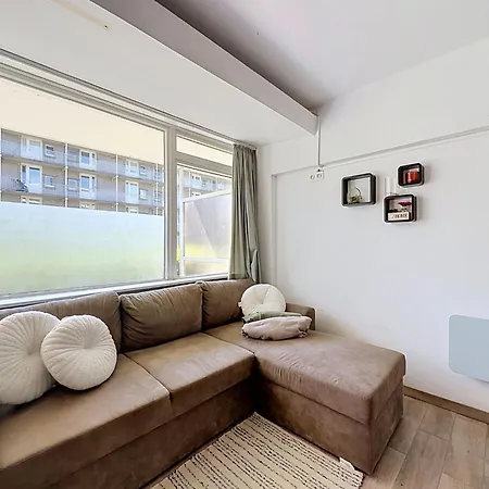 Hyacint With Parking By Interhome * De Haan